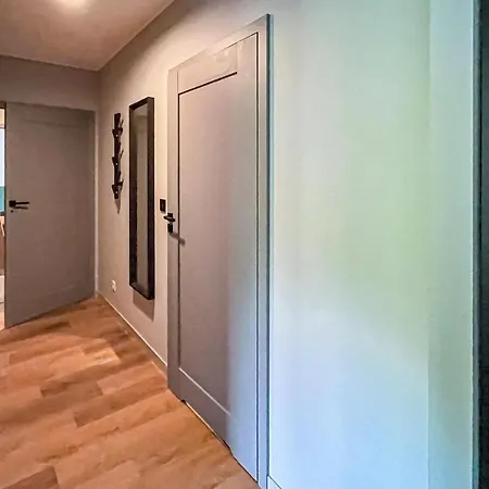 Apartment 1 Bedroom Stunning In